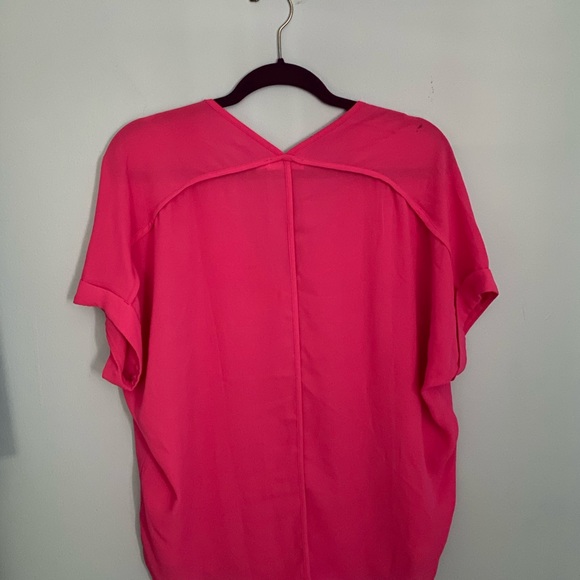 Pink blouse - Picture 3 of 4
